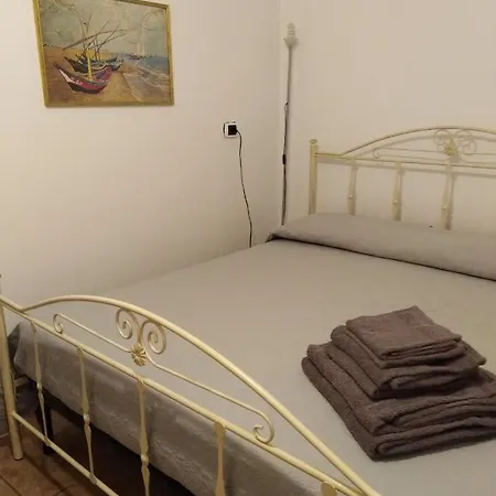 فيلة La Casa Di Pezze *
